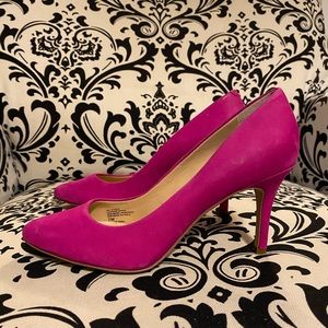 Hot pink INC Pump Size 7